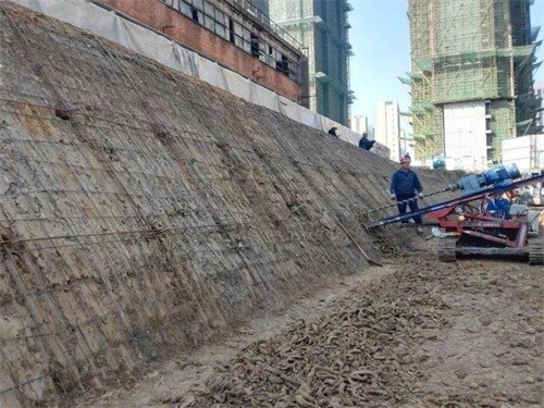 裕民建筑边坡支护