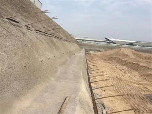 裕民河道边坡加固